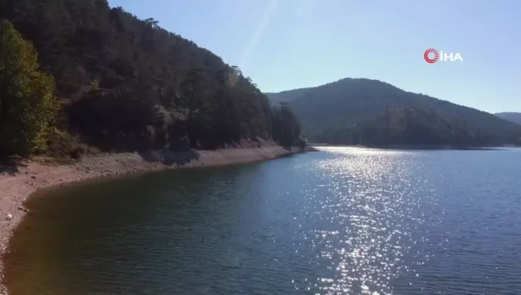 Bolu’daki Sünnet Gölü Kuraklıkla Mücadele Ediyor